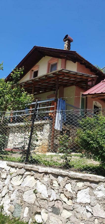 Villa Vrben Bagian luar foto