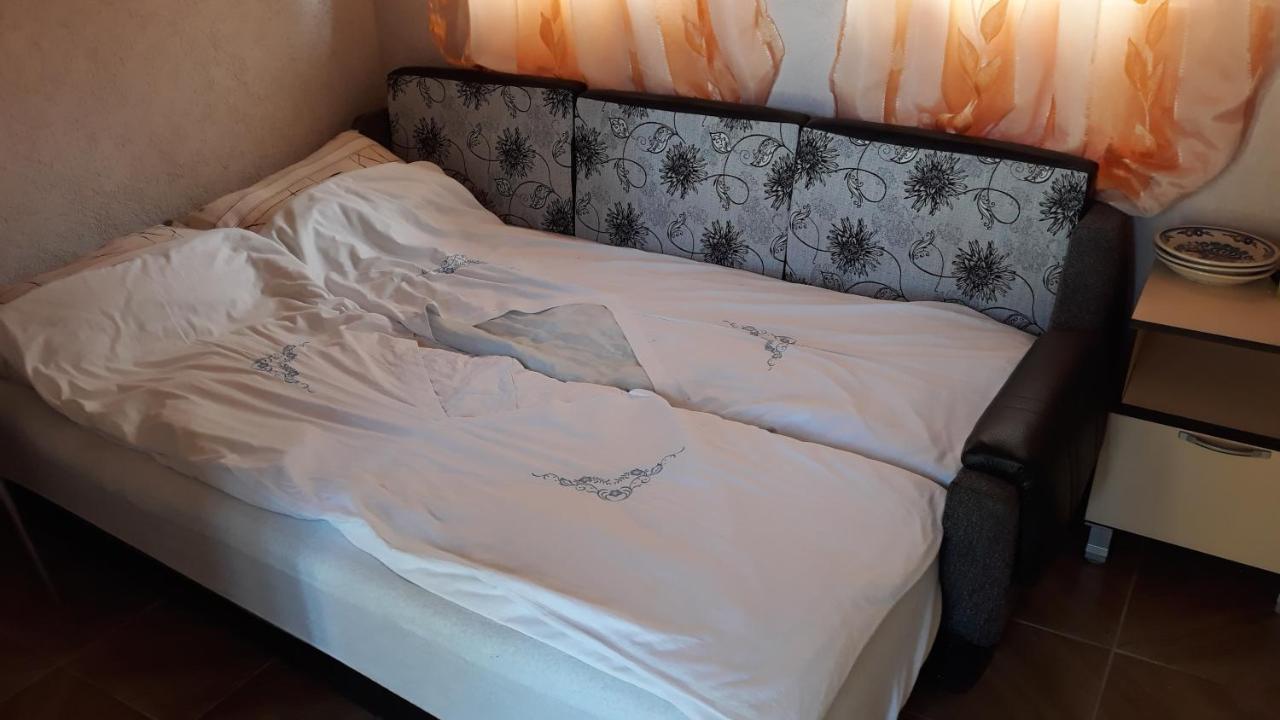 Villa Vrben Bagian luar foto